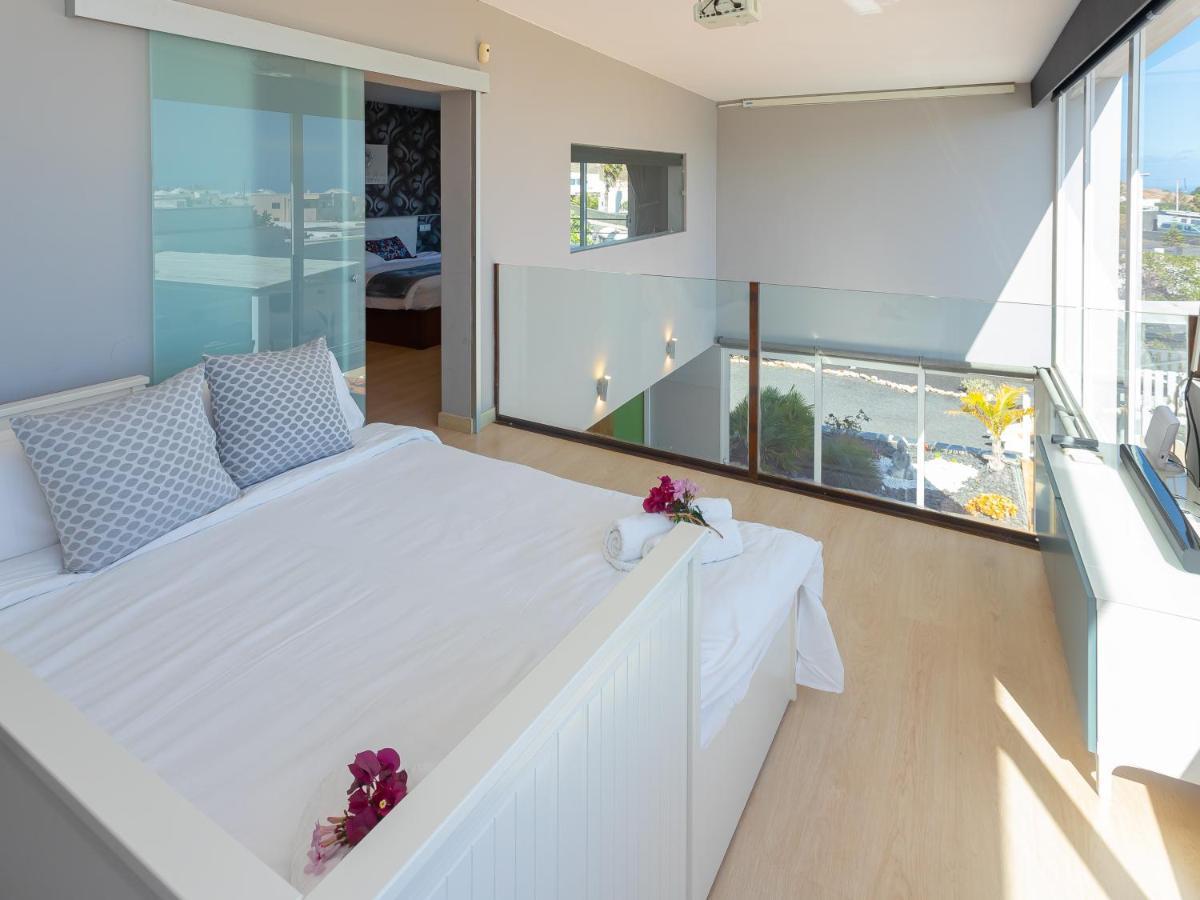 Villa Alma Tías Buitenkant foto
